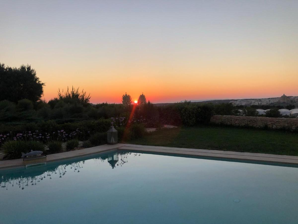 Sunset Oasis Villa L-Imgarr Kültér fotó